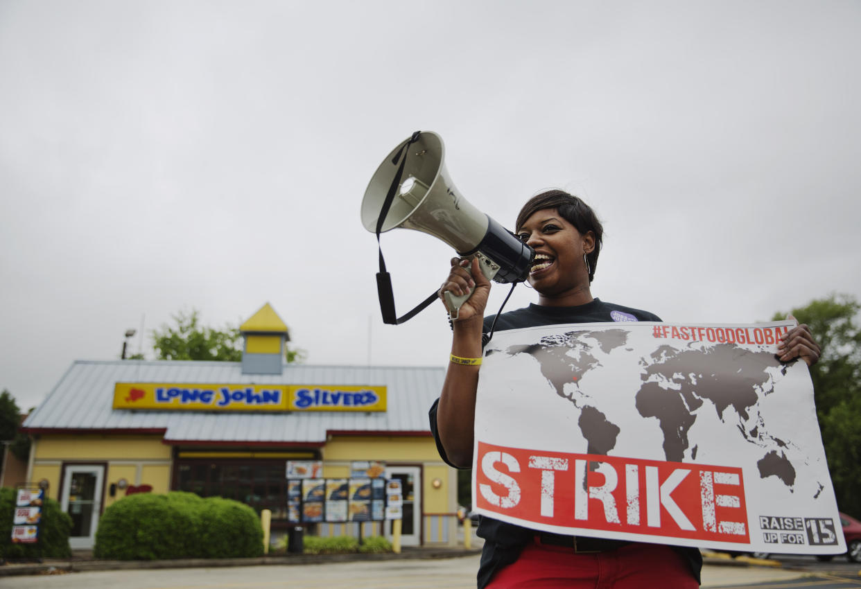 SEIU has been an architect of the Fight for $15 union campaign, but now it's facing labor strife inside its own headquarters. (Photo: ASSOCIATED PRESS)