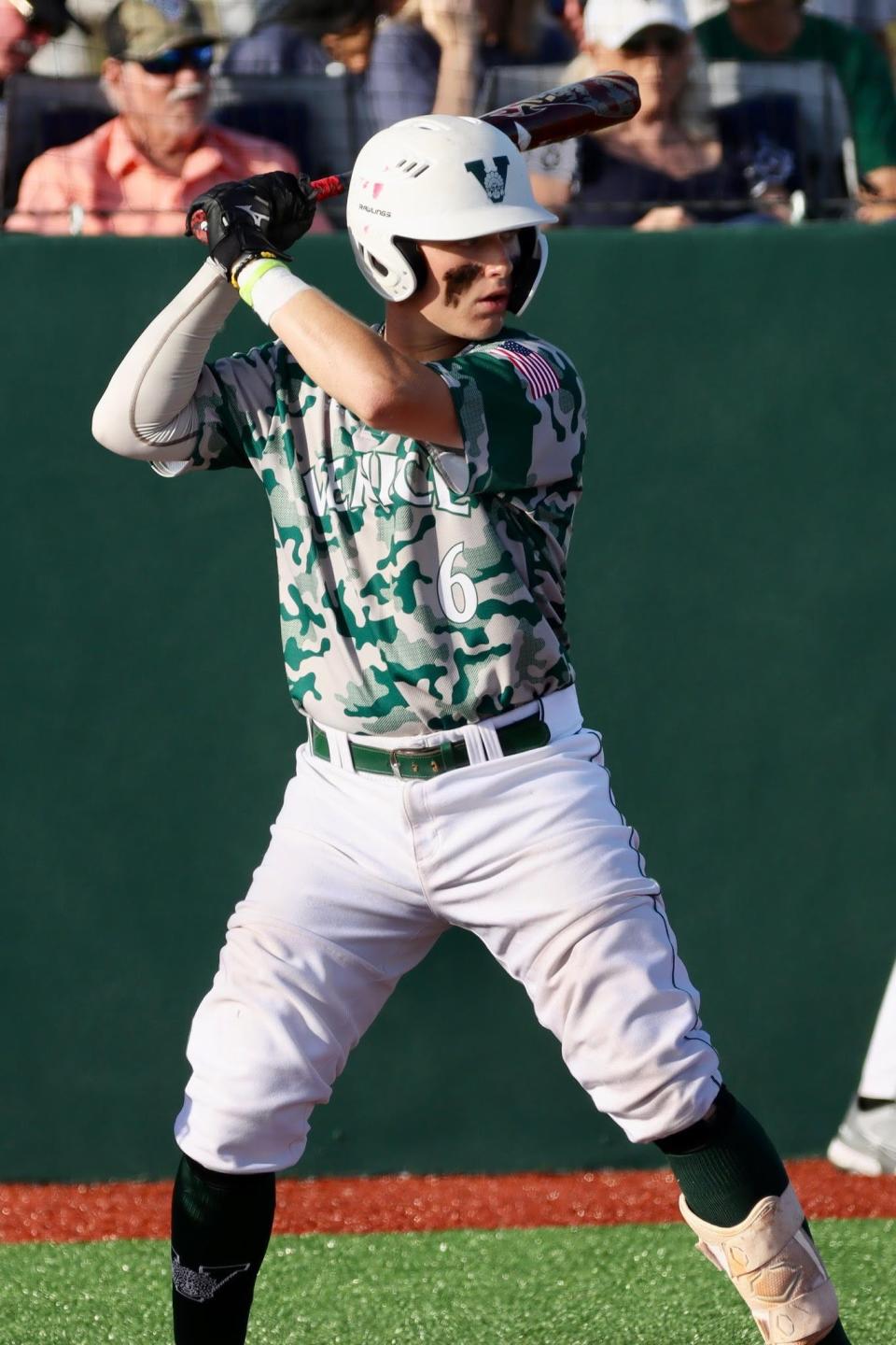 The sophomore Dunn hit .325 for Venice last season. His 13 hits tied for the team high, as did his 9 RBI.