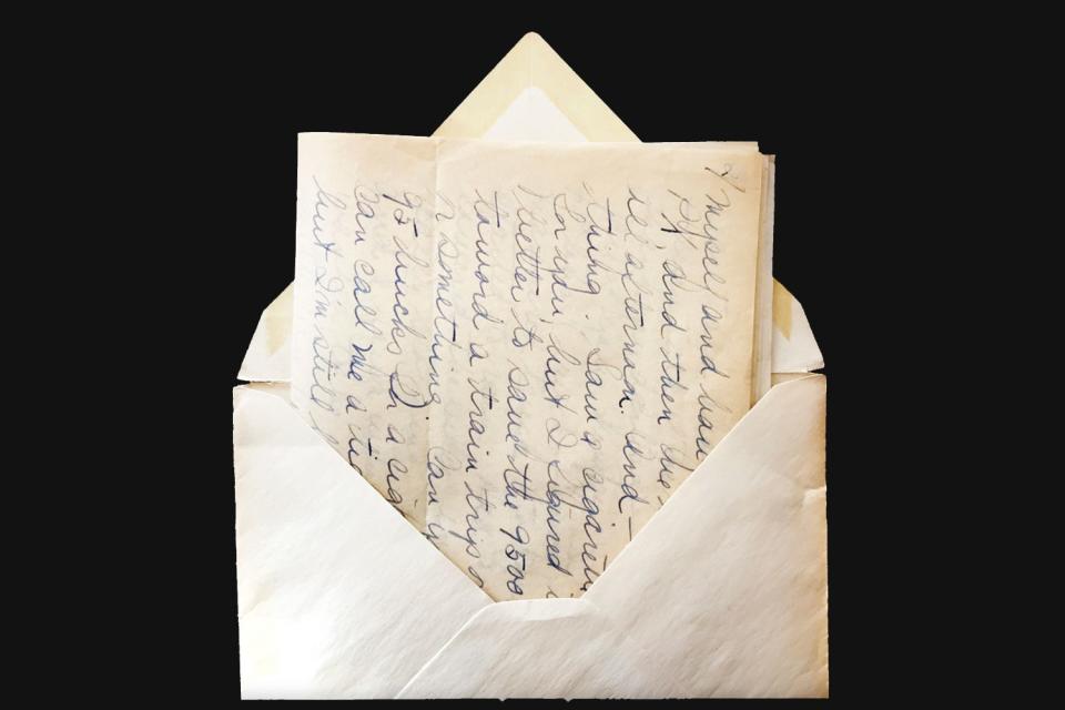 <p>Getty</p> Old love letter 