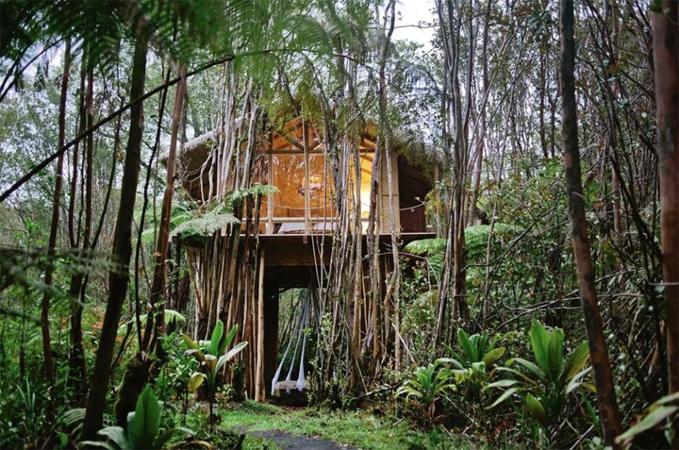 3) Dreamy Treehouse