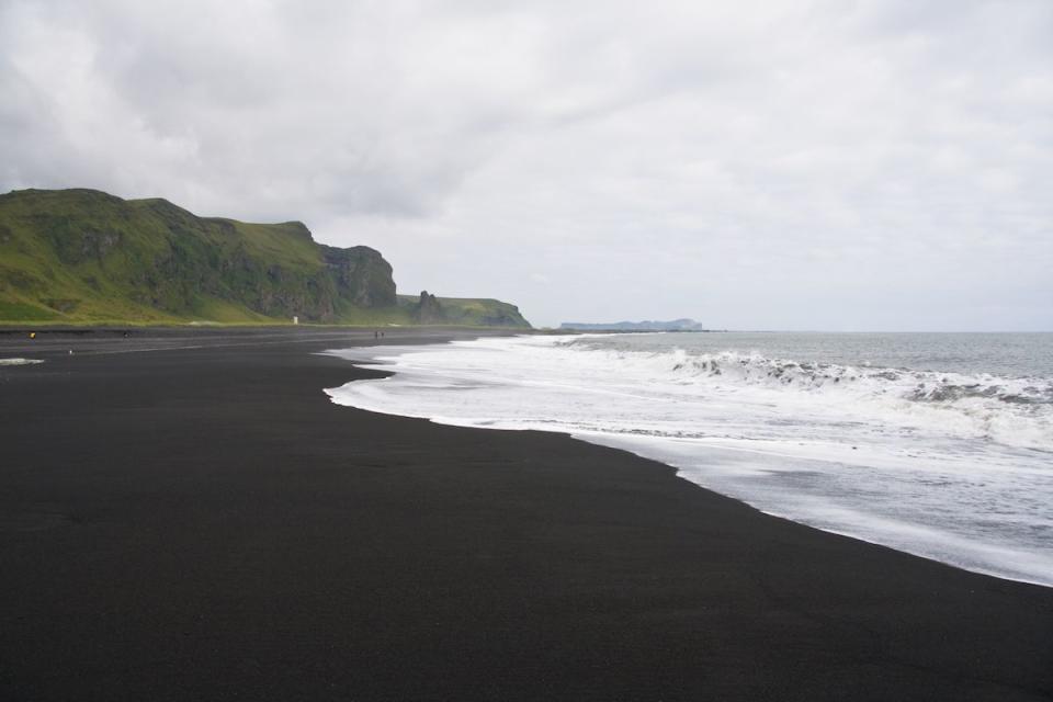 <p>Black sand beach in Vik, Iceland // August 1, 2011</p>