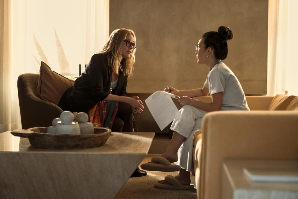 Beef. (L to R) Maria Bello as Jordan, Ali Wong as Amy in episode 103 of Beef. Cr. Andrew Cooper/Netflix © 2023