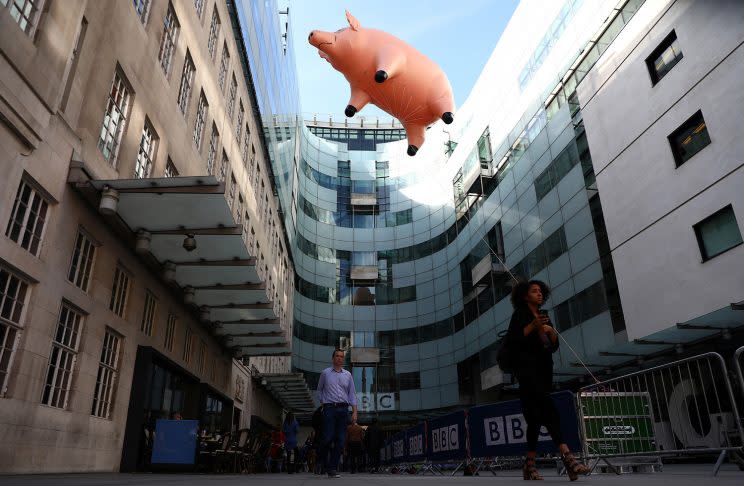 The Pink Floyd inflatable pig (Photo: Neil Hall/Reuters)