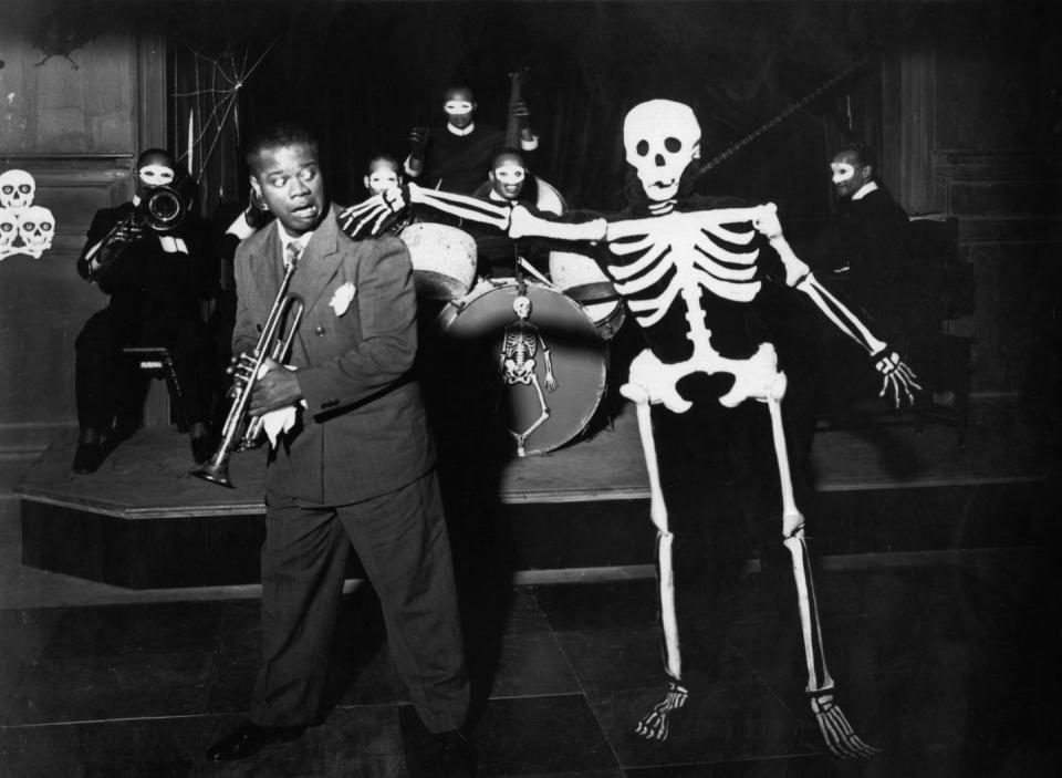 1936: Halloween