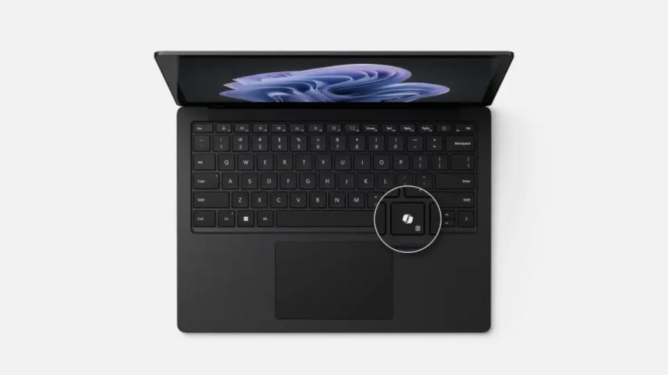 微軟推出對應商業使用的Surface Pro 10與Surface Laptop 6，效能提升、整合Copilot功能