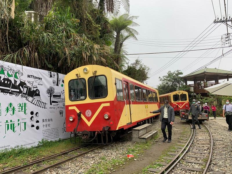 ▲嘉義縣的森林鐵路，沿途風光秀麗。(圖／記者陳惲朋攝）