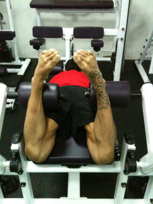 singapore gym hamstring curl