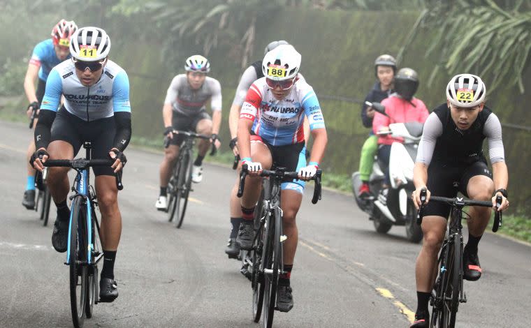 2021 扶輪盃陽明山自行車登山王挑戰，中華民國自行車騎士協會／提供。