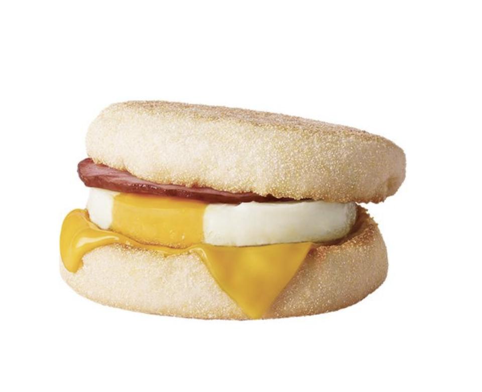 ▼滿福堡為麥當勞早餐的熱門品項。（圖／翻攝自麥當勞官網）