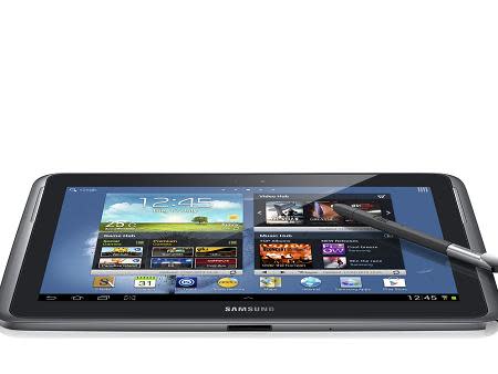 GALAXY Note 10.1配備進階的S Pen，可提升反應能力，具備更富創意的輸入功能。(三星提供)