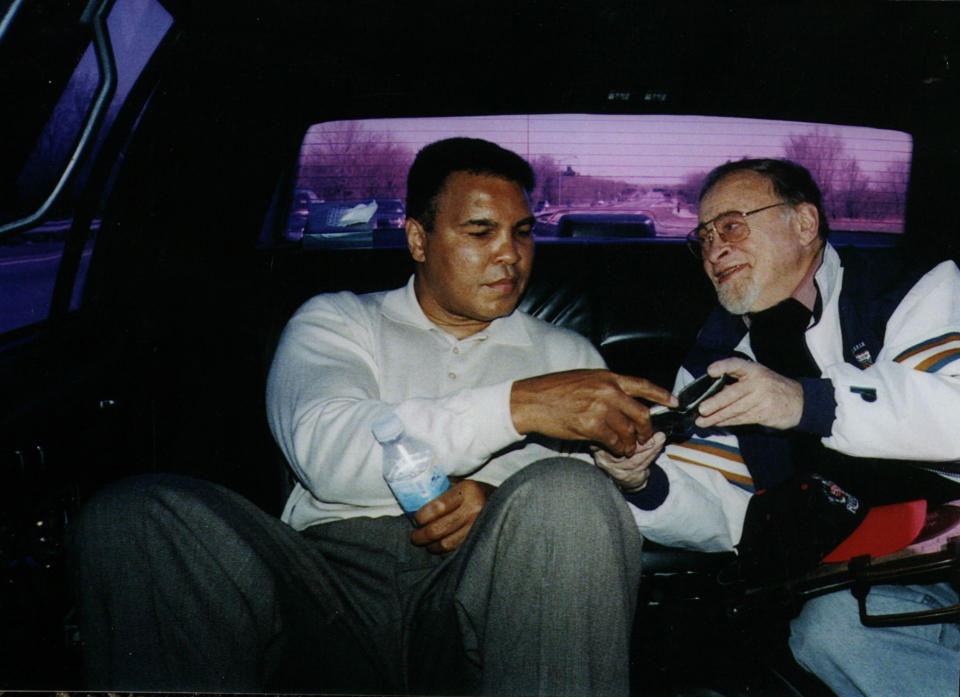 Muhammad Ali and Jerry Izenberg in 1991. (From the private collection of Jerry Izenberg)

