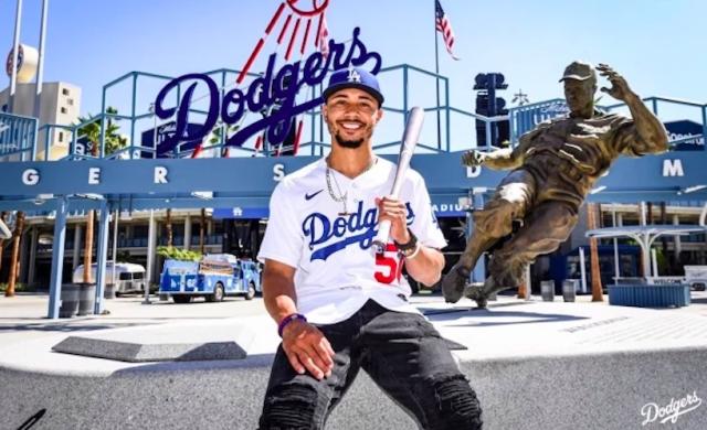 MLB: Dodgers de Los Ángeles firman contrato millonario con el