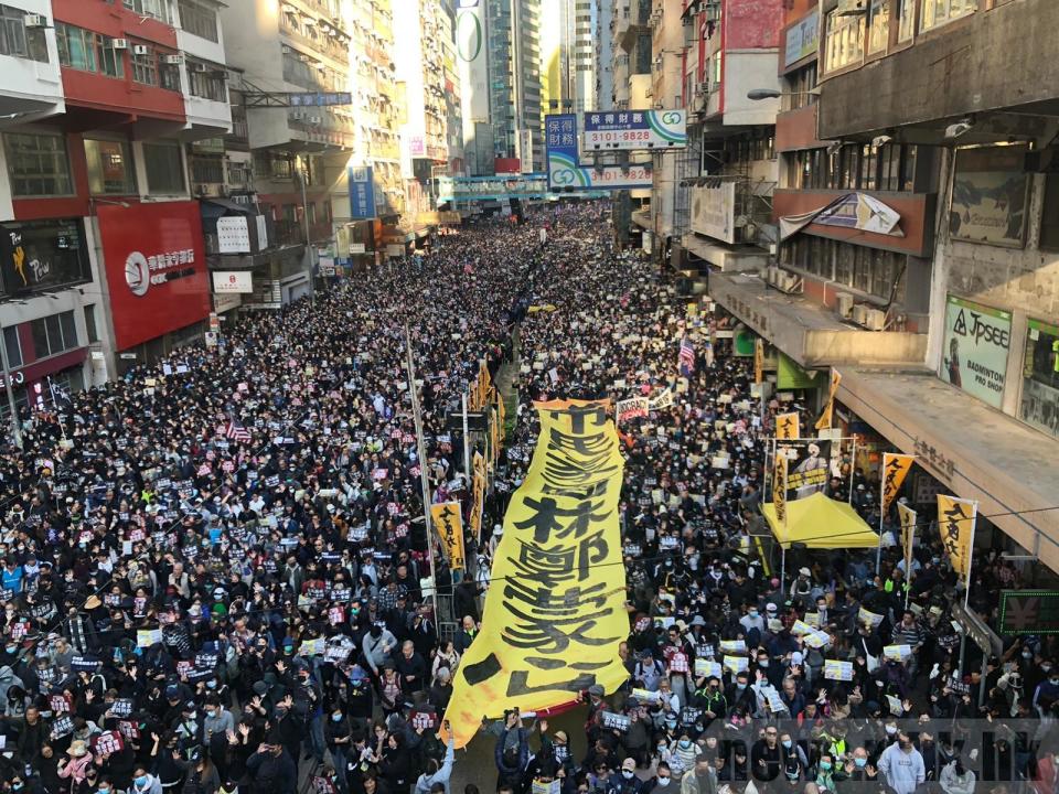 民陣岑子杰稱約80萬人參與遊行