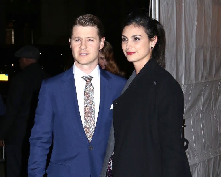 Ben McKenzie wedding morena baccarin