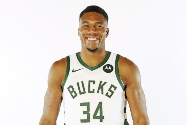 Antetokounmpo wants to see how committed Bucks are to winning a title  before deciding on extension