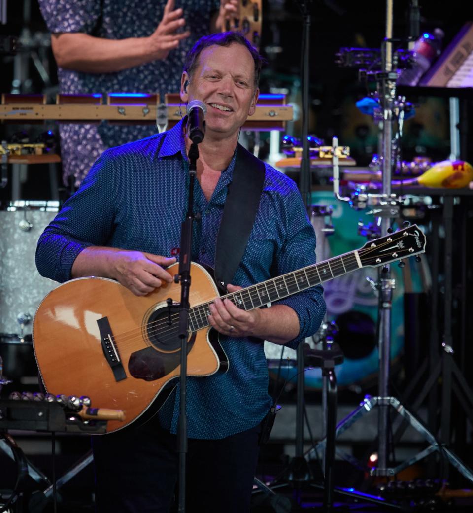 Matthew Jardine, with Brian Wilson's band, performs at Ak-Chin Pavilion in Phoenix on June 7, 2022.