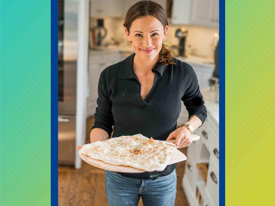 <p>Jennifer Garner/Instagram/Allrecipes</p>