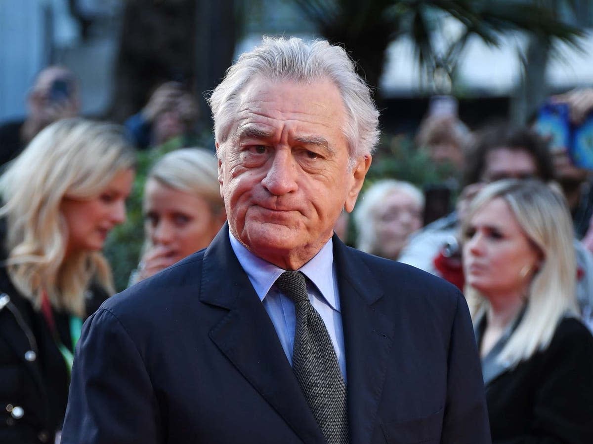 Robert De Niro (x)