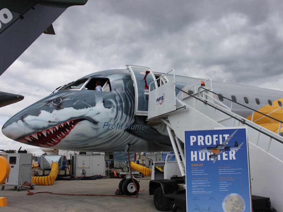 Embraer E190 E2 Farnborough Air Show 2018