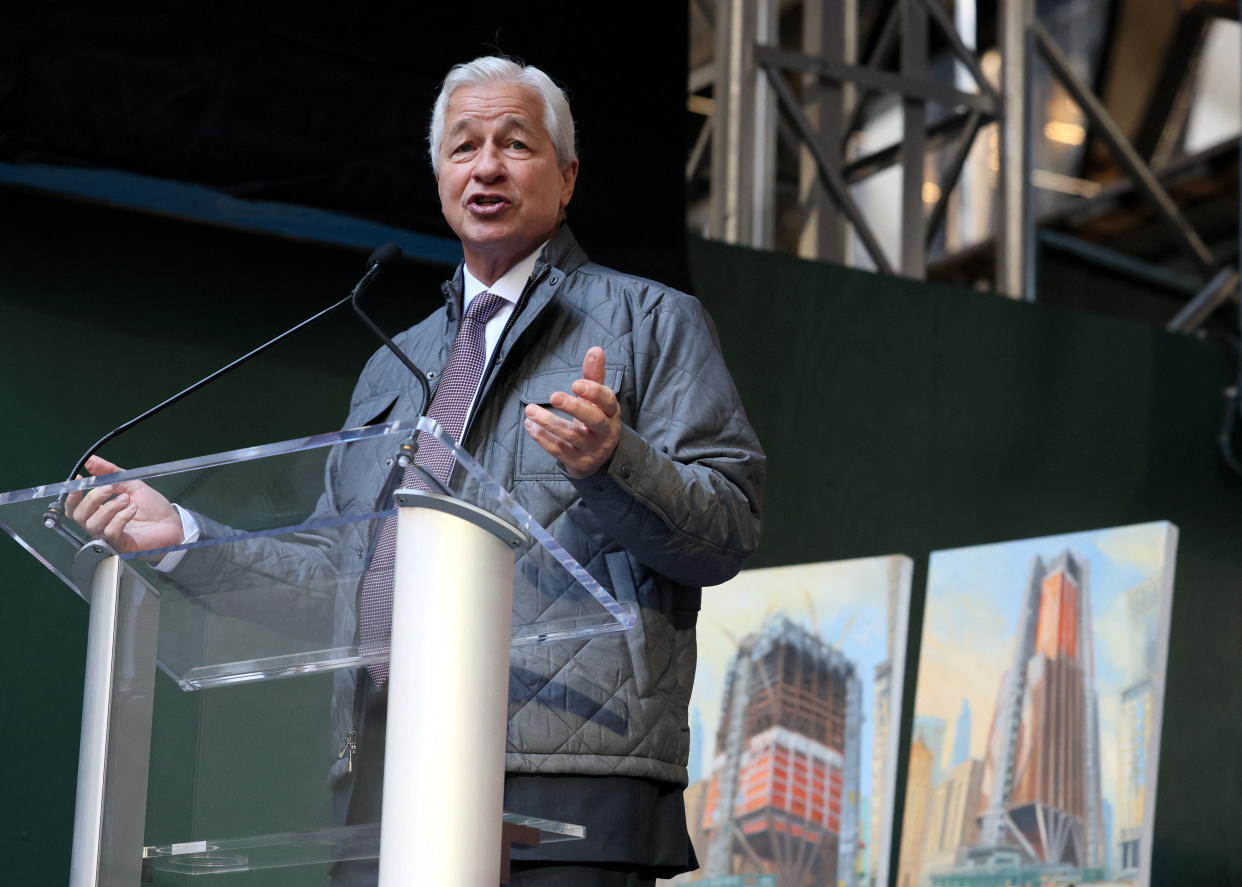 Jamie Dimon, chairman and CEO of JPMorgan Chase, speaks during the ceremony for placement of the final beam for JPMorgan Chase's new global headquarters building at 270 Park Avenue in New York City, U.S., November 20, 2023.  REUTERS/Brendan McDermid