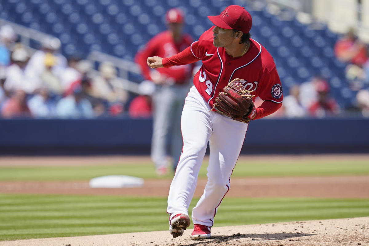 Cardinals score 15 runs in 8th inning in 29-8 spring rout of Nationals