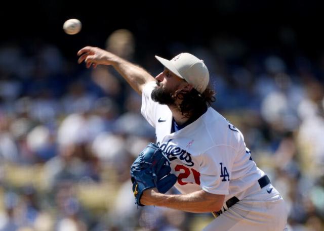 Tony Gonsolin tries to carry Dodgers to sweep of Braves