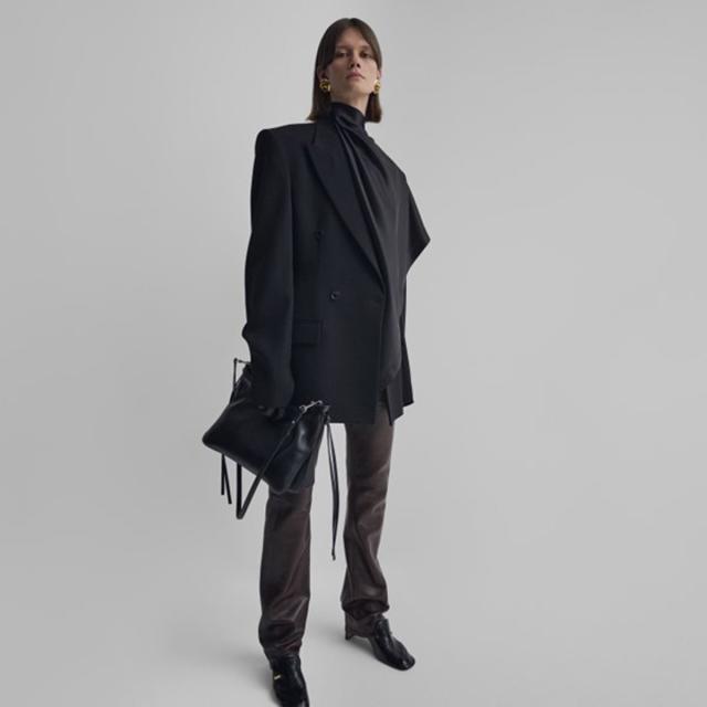 Business Reporter - Best of Business - Phoebe Philo's fashion frenzy: why  her much-anticipated collection sold out within hours