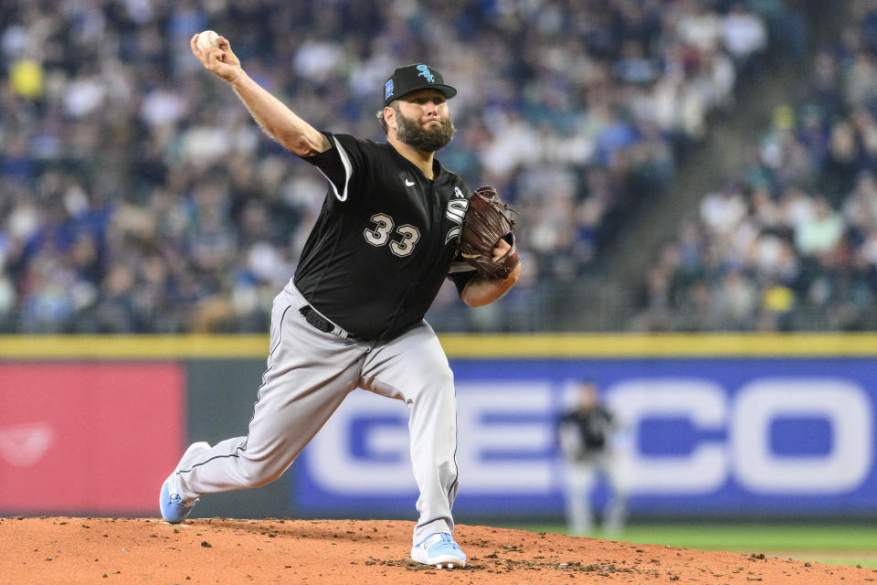 Chicago White Sox starting pitcher Lance Lynn throws against the Seattle Mariners during the second inning of a baseball game, Sunday, June 18, 2023, in Seattle. (AP Photo/Caean Couto)