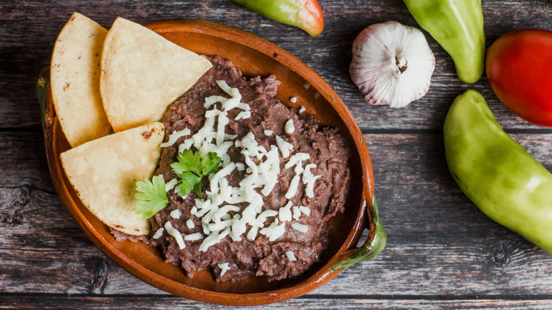 refried beans with chips