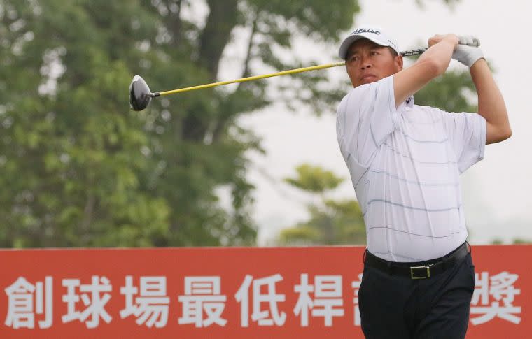 蔡啟煌首回合70桿(-2)，暫時並列第三。葉勇宏攝