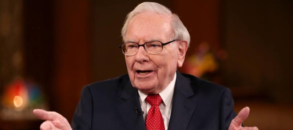 How big is billionaire Warren Buffett’s Social Security check? Here's what we know