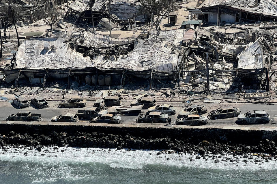 La devastación por el fuego en Lahaina . Hawai'i Department of Land and Natural Resources/Handout via REUTERS