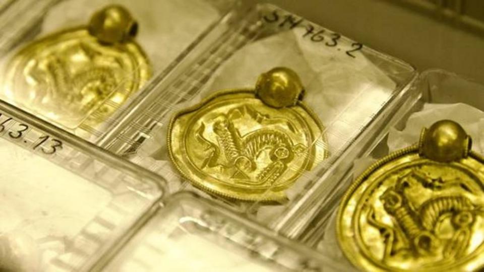 The pendants once cleaned.<p>ANNETTE GRÆSLI ØVRELID / ARCHAEOLOGICAL MUSEUM, UIS</p>