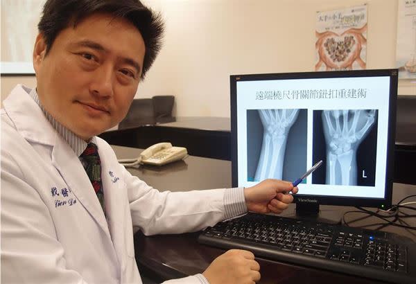 雙和醫院骨科戴念國醫師表示，遠端橈尺骨關節韌帶一旦鬆弛或斷裂，就無法自行完全復原，往往只能透過手術治療。（圖片提供／雙和醫院）