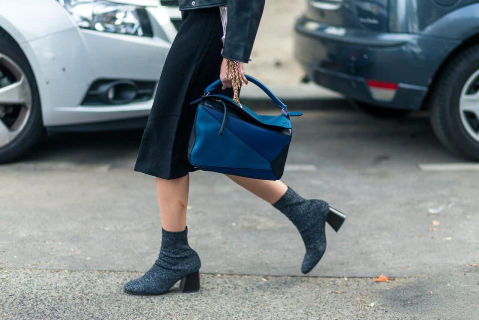 Ce sac Loewe est le « It-bag » des filles qui savent réfléchir.