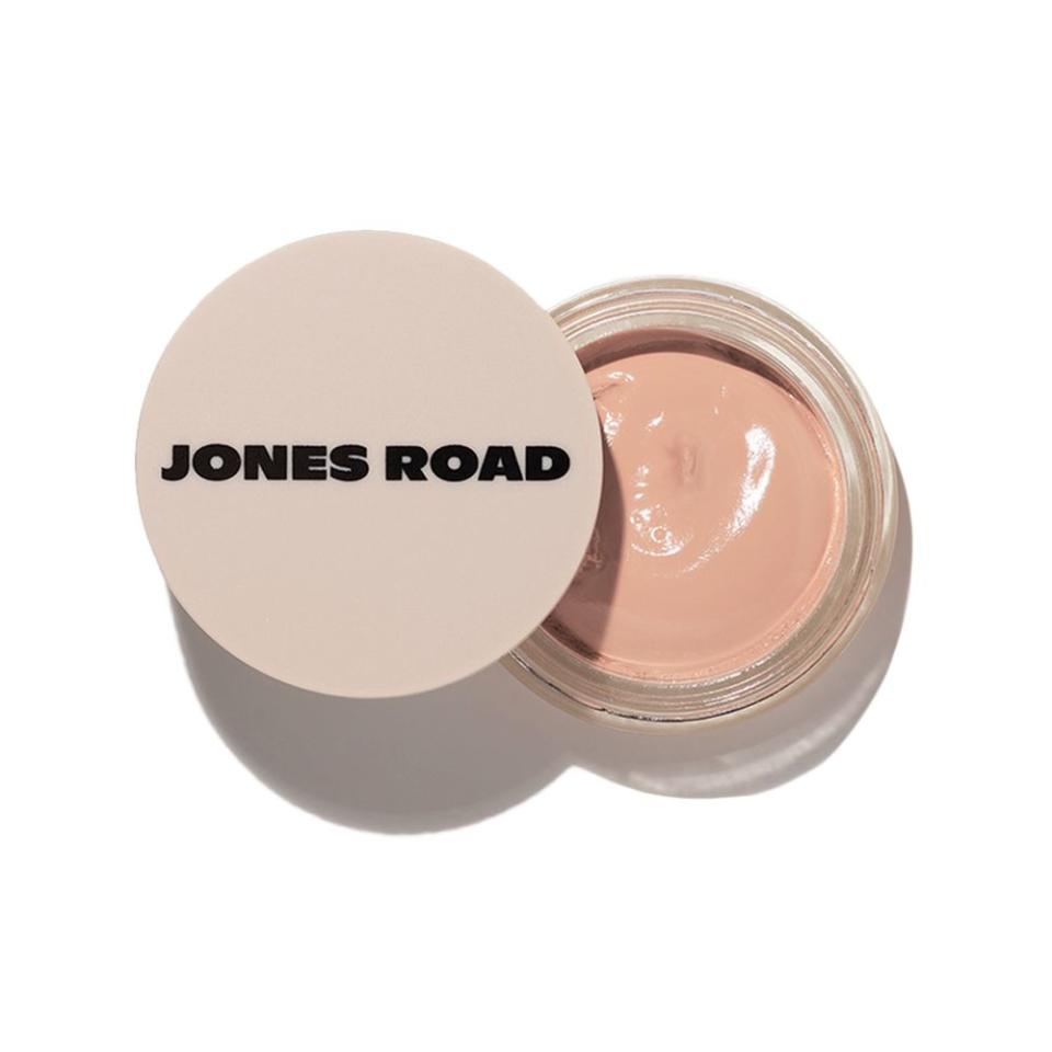 <p><a href="https://go.redirectingat.com?id=74968X1596630&url=https%3A%2F%2Fwww.jonesroadbeauty.com%2Fproducts%2Fwhat-the-foundation&sref=https%3A%2F%2Fwww.elle.com%2Fbeauty%2Fg41954425%2Fviral-tiktok-beauty-gifts%2F" rel="nofollow noopener" target="_blank" data-ylk="slk:Shop Now;elm:context_link;itc:0;sec:content-canvas" class="link ">Shop Now</a></p><p>What The Foundation</p><p>jonesroadbeauty.com</p><p>$44.00</p>