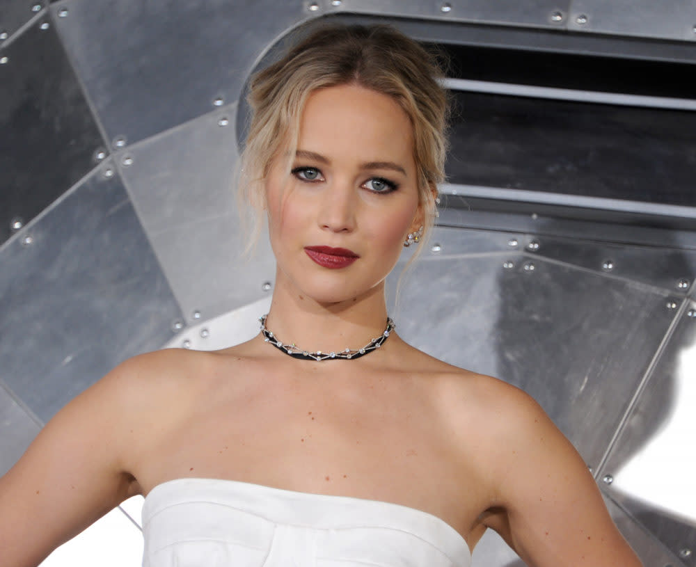 Because words do hurt, Jennifer Lawrence was heartbroken after all the bad “Mother!” reviews