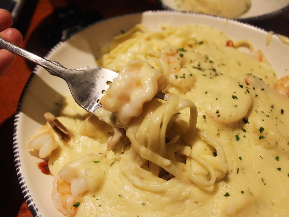 red lobster times square shrimp fettuccini alfredo