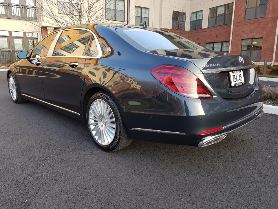 Mercedes-Maybach S560 2018 (crédito: Pras Subramanian).