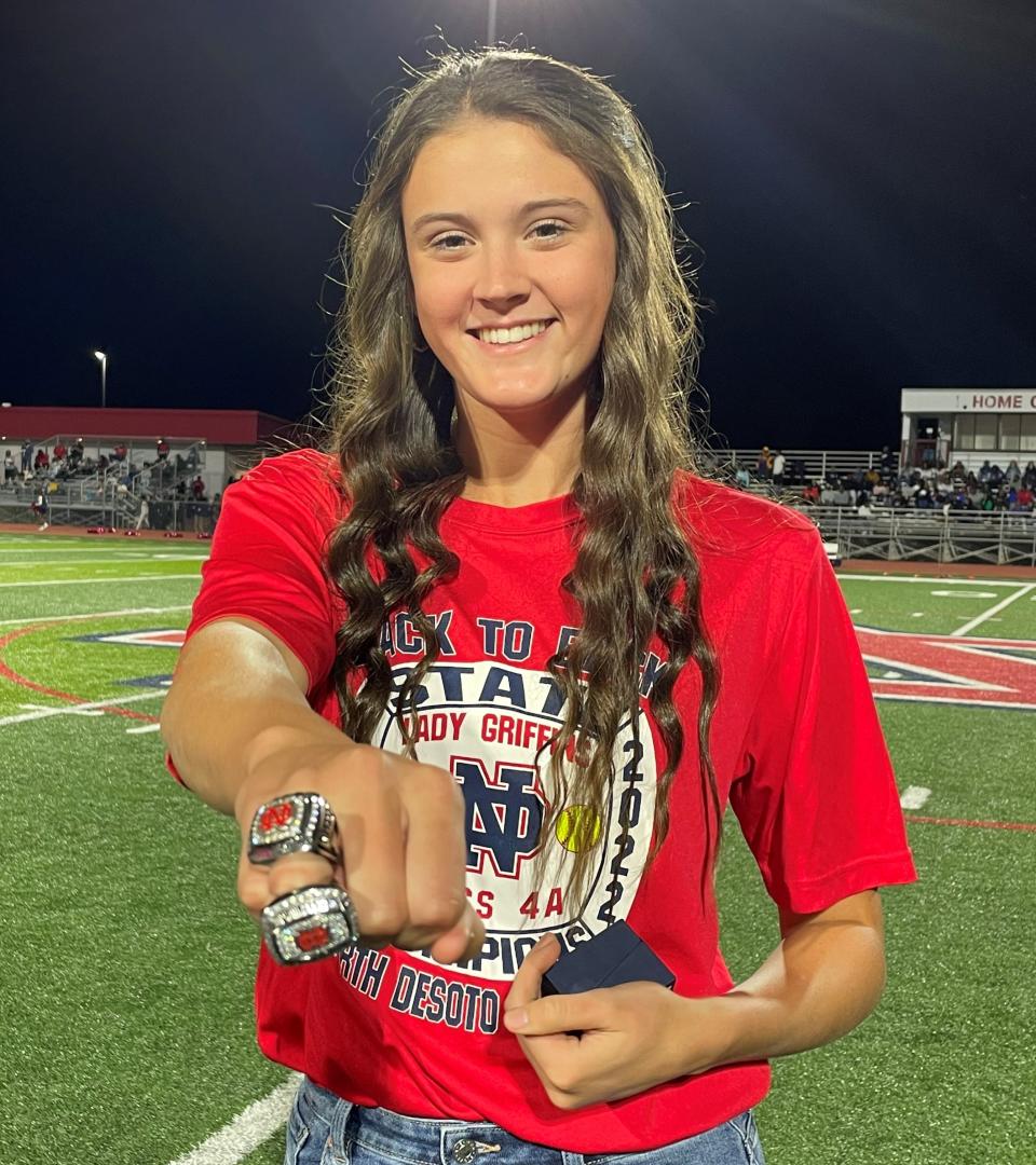 Two-time LSWA Class 4A state champion Laney Johnson has verbally committed to Louisiana Tech sfotball.