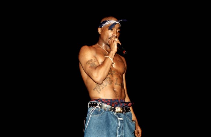 Tupac raps on stage
