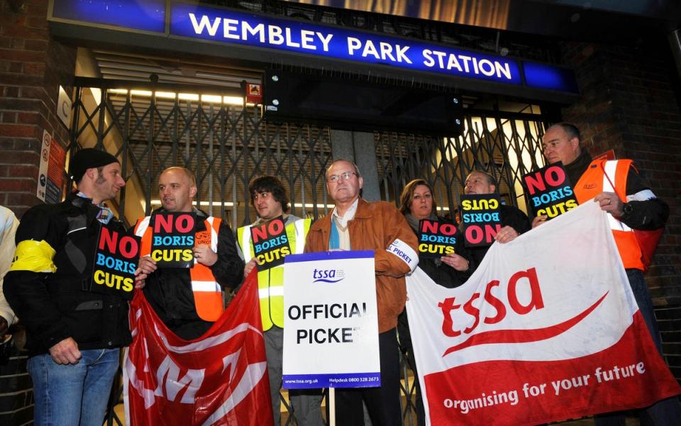 General Secretary of the TSSA union, Gerry Docherty (centre) outside Wembley Park Station, as commuters faced a struggle to get to work today as the latest Tube strike hit the capital. (PA Archive)