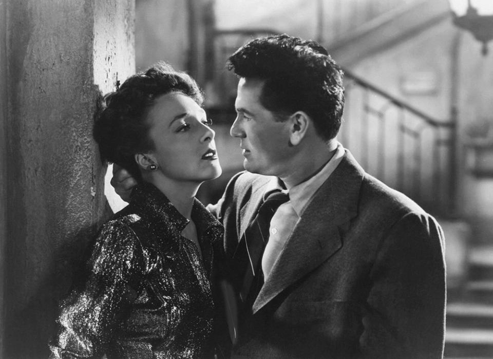 UNDER MY SKIN, Micheline Presle, John Garfield, 1950