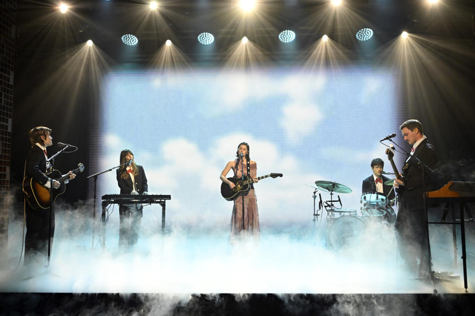 Musical guest Gracie Abrams performs with her band amid eerie-looking dry-ice vapors on 