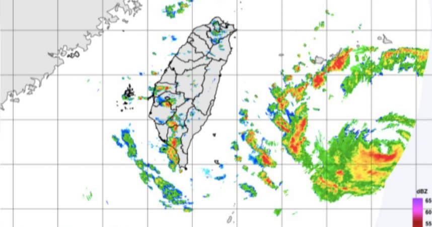 颱風外圍環流影響北、東。（圖／氣象局）