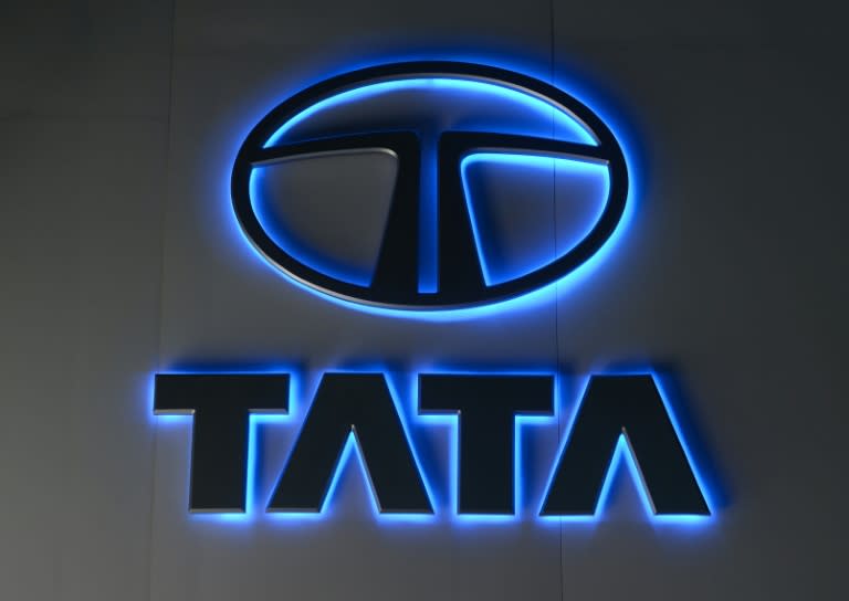 Shares in Tata Motors and Tata Power have fallen nearly 3% on accusations the company may have overstated the value of its assets