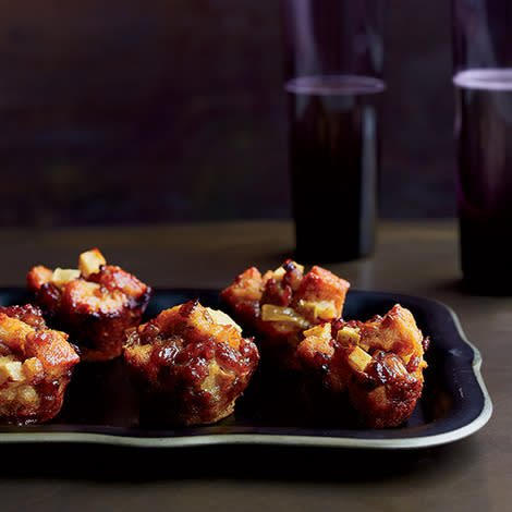 Sausage-and-Apple Stuffing Bites