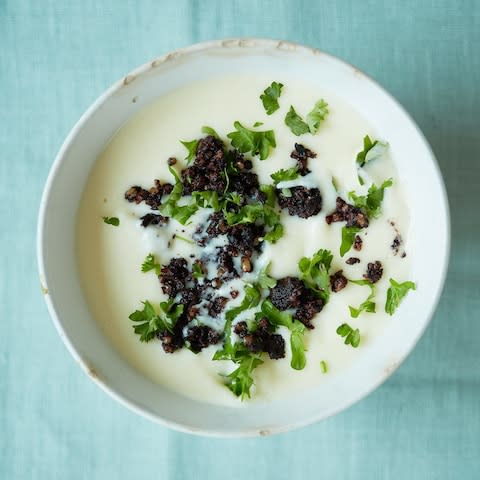 cheese and cauliflower soup - Credit: Yuki Sugiura