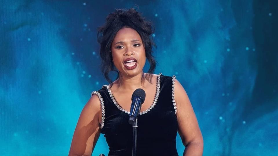 Jennifer Hudson sings a hymn during her acceptance speech on Oct. 22, 2022, at the <em><strong>“</strong></em>Byron Allen Presents theGrio Awards” at the Beverly Hilton in Los Angeles.