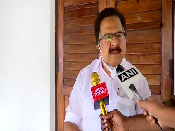 Kerala Opposition leader Ramesh Chennithala speaking to reporters on Friday. Photo/ANI